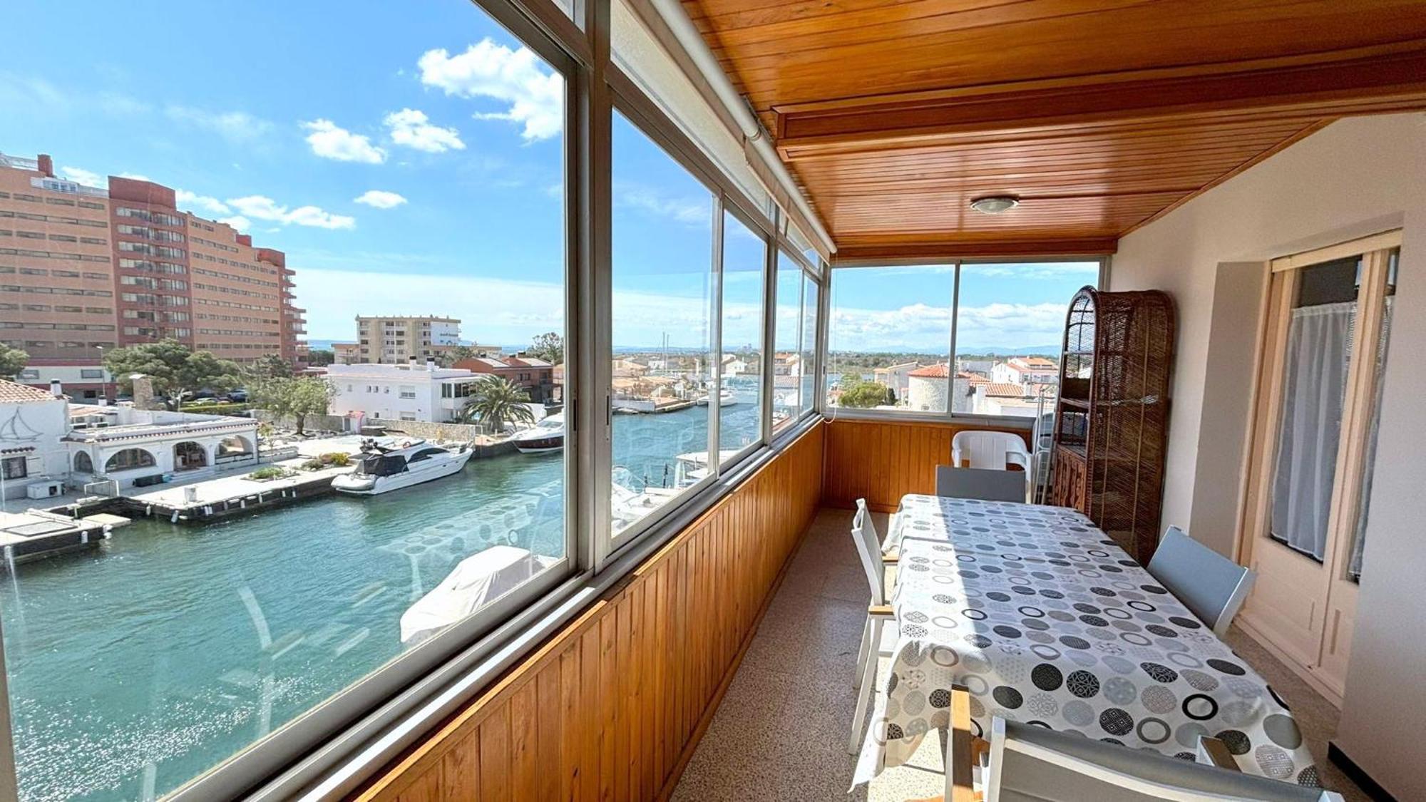 Cap Llarg Daire Roses Dış mekan fotoğraf